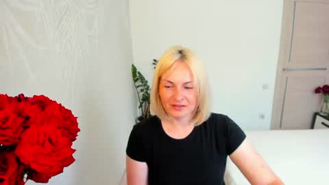 Snapshot of alicee__grace chatting on 06/17/26, 09:23 Alicee online show from 06/17/26, 09:23