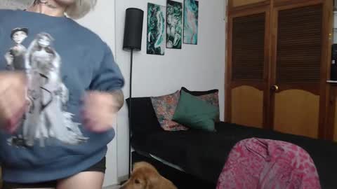 alicee_logan_ online show from 02/25/26, 02:43