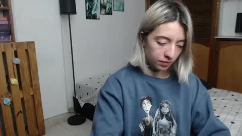 alicee_logan_ online show from 06/08/26, 02:01