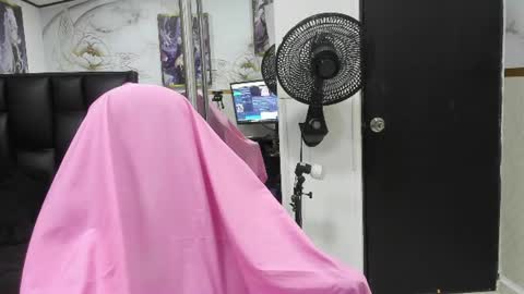 alicee online show from 06/18/26, 07:51