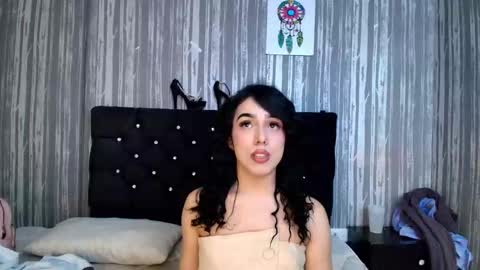alicee_moonn online show from 12/19/25, 12:17