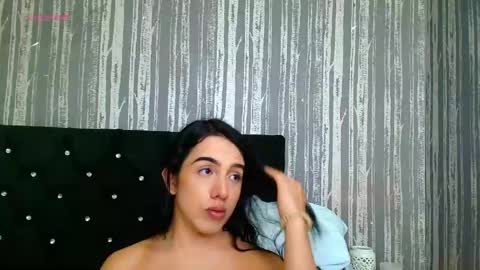 alicee_moonn online show from 04/22/26, 09:05