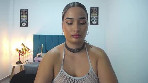 Alicia    1000 PM - 600 AM COLOMBIAN TIME online show from 10/10/25, 11:59