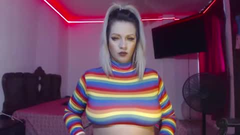 aliceesmiths online show from 12/14/24, 01:49