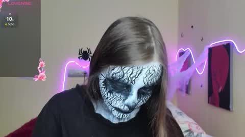 Alie online show from 11/01/25, 03:19