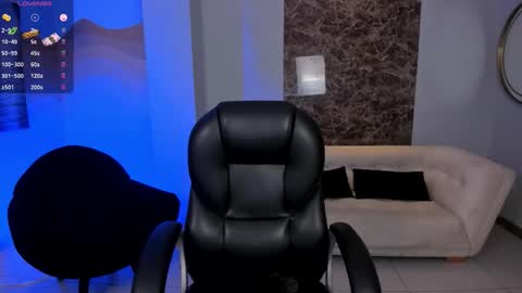 Snapshot of aliceharperx chatting on 11/07/25, 07:03 Alice online show from 11/07/25, 07:03