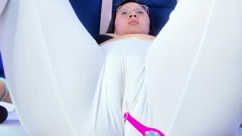 alicehott_05 online show from 03/21/26, 08:19