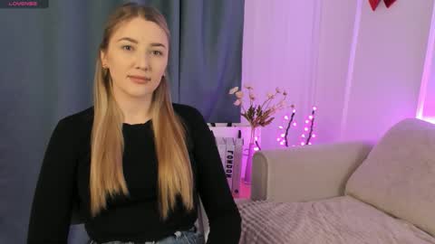 Snapshot of alicehuffner chatting on 02/09/26, 12:14 alicehuffner online show from 02/09/26, 12:14