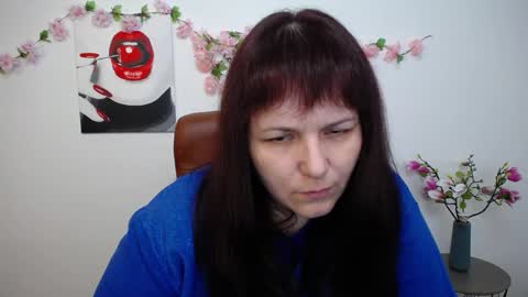 Snapshot of aliceinks chatting on 11/22/25, 07:51 AliceInks online show from 11/22/25, 07:51