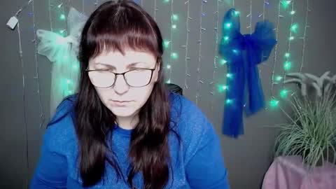 Snapshot of aliceinks chatting on 11/23/25, 07:19 AliceInks online show from 11/23/25, 07:19