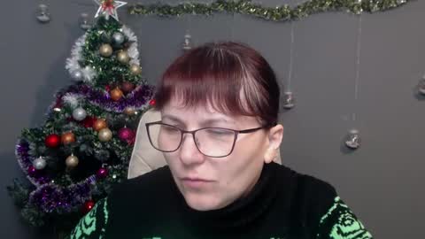 Snapshot of aliceinks chatting on 12/14/25, 07:03 AliceInks online show from 12/14/25, 07:03