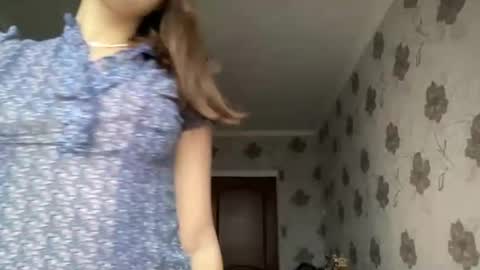 Snapshot of aliceinlustland chatting on 12/03/25, 11:08 aliceinlustland online show from 12/03/25, 11:08