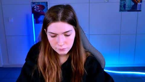 Alice online show from 10/31/25, 05:08