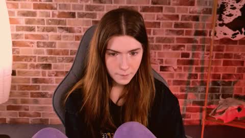 Alice online show from 11/09/25, 05:17