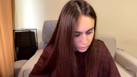 alicekollt online show from 10/06/25, 09:18