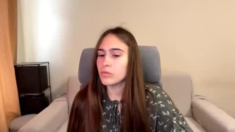 alicekollt online show from 10/13/25, 08:14