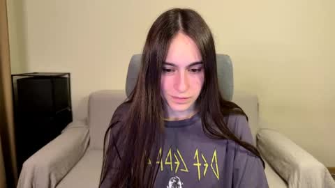alicekollt online show from 05/25/26, 07:42