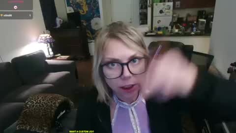 Alice Liddell online show from 09/11/25, 11:27