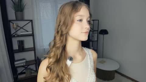 Serena online show from 11/14/25, 07:40