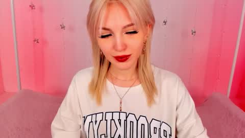 Snapshot of alicemonro chatting on 01/14/26, 01:33 alicemonro online show from 01/14/26, 01:33