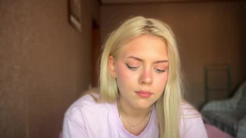 aliceoceaneyes online show from 09/08/25, 02:16