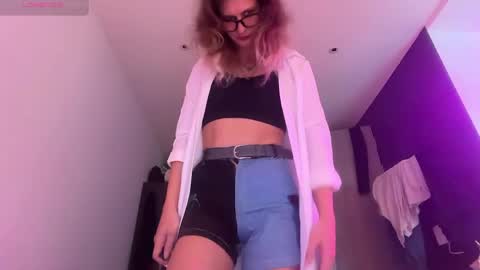 AlicePinkhead online show from 05/22/26, 08:32