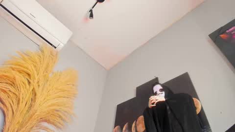 ALICE  online show from 10/30/25, 03:52