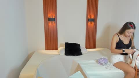 AliceRoss online show from 11/29/25, 08:12