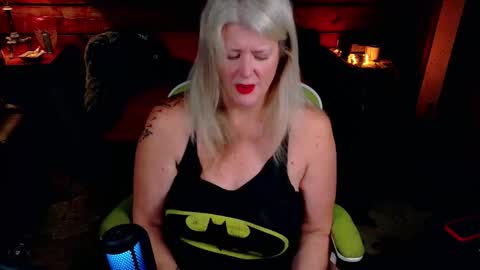 Alices Curiosity online show from 11/26/25, 05:30