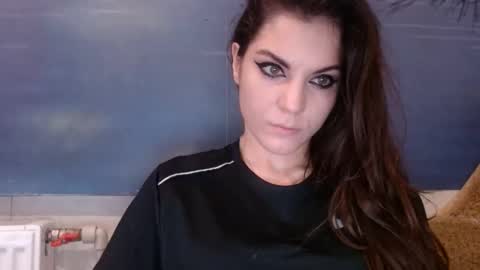 Snapshot of alicetailorrr chatting on 10/12/25, 07:02 AliceTailorrr online show from 10/12/25, 07:02