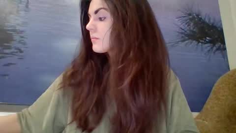 Snapshot of alicetailorrr chatting on 11/27/25, 11:56 AliceTailorrr online show from 11/27/25, 11:56