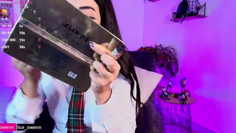 Snapshot of aliceusen chatting on 10/11/25, 09:13 Alice online show from 10/11/25, 09:13