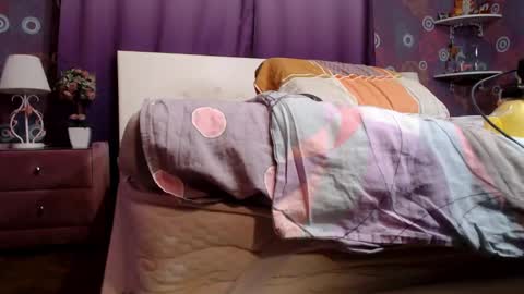 Snapshot of alicewetsquirt chatting on 02/11/25, 06:40 alicewetsquirt online show from 02/11/25, 06:40