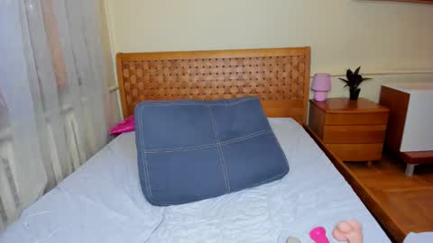 Alice online show from 04/24/26, 07:11