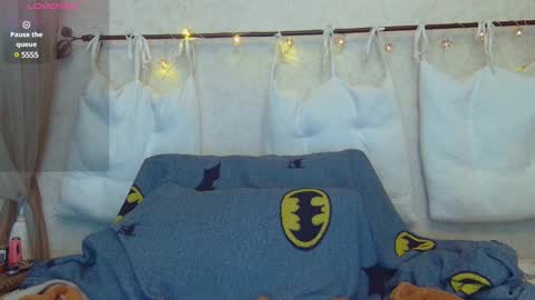 AliceWoolfy online show from 12/12/24, 07:59