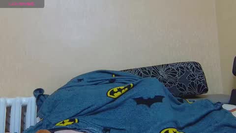 AliceWoolfy online show from 11/11/25, 11:16