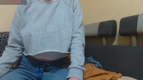 AliceWoolfy online show from 04/19/26, 08:11