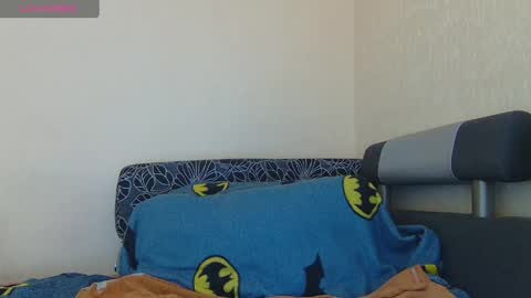 AliceWoolfy online show from 04/22/26, 08:43