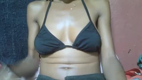 alicia253177 online show from 02/07/25, 07:50