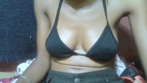 alicia253177 online show from 02/08/25, 12:28