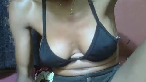 alicia253177 online show from 02/16/25, 06:21