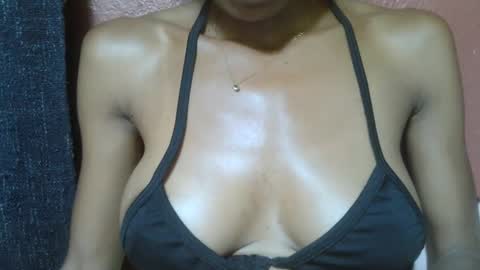 alicia253177 online show from 02/17/25, 12:05