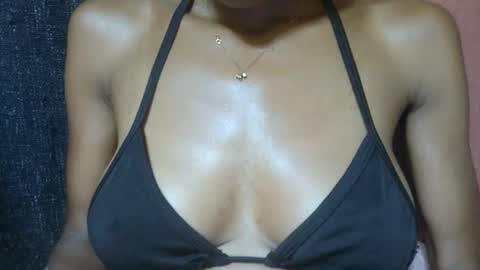 alicia253177 online show from 02/18/25, 09:43