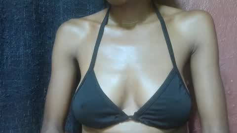 alicia253177 online show from 02/24/25, 03:12