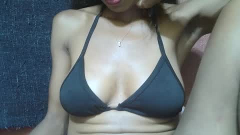 alicia253177 online show from 03/11/25, 11:33