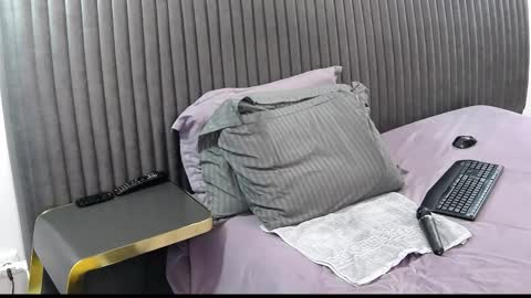 alicia beggs online show from 09/22/25, 08:49