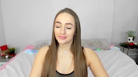 Mia online show from 01/13/25, 01:56