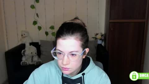 Alicia online show from 02/01/25, 12:26