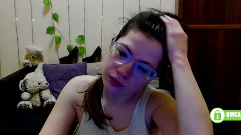 Alicia online show from 03/04/25, 06:37