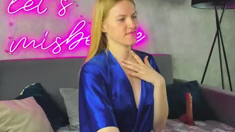 Alicia 2 GMT 3am-9am TueThuFriSun 9am-15pm Sat online show from 04/23/26, 11:18